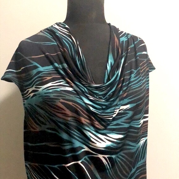 Worthington Crowl Neck Top, Size 1X - Picture 2 of 9